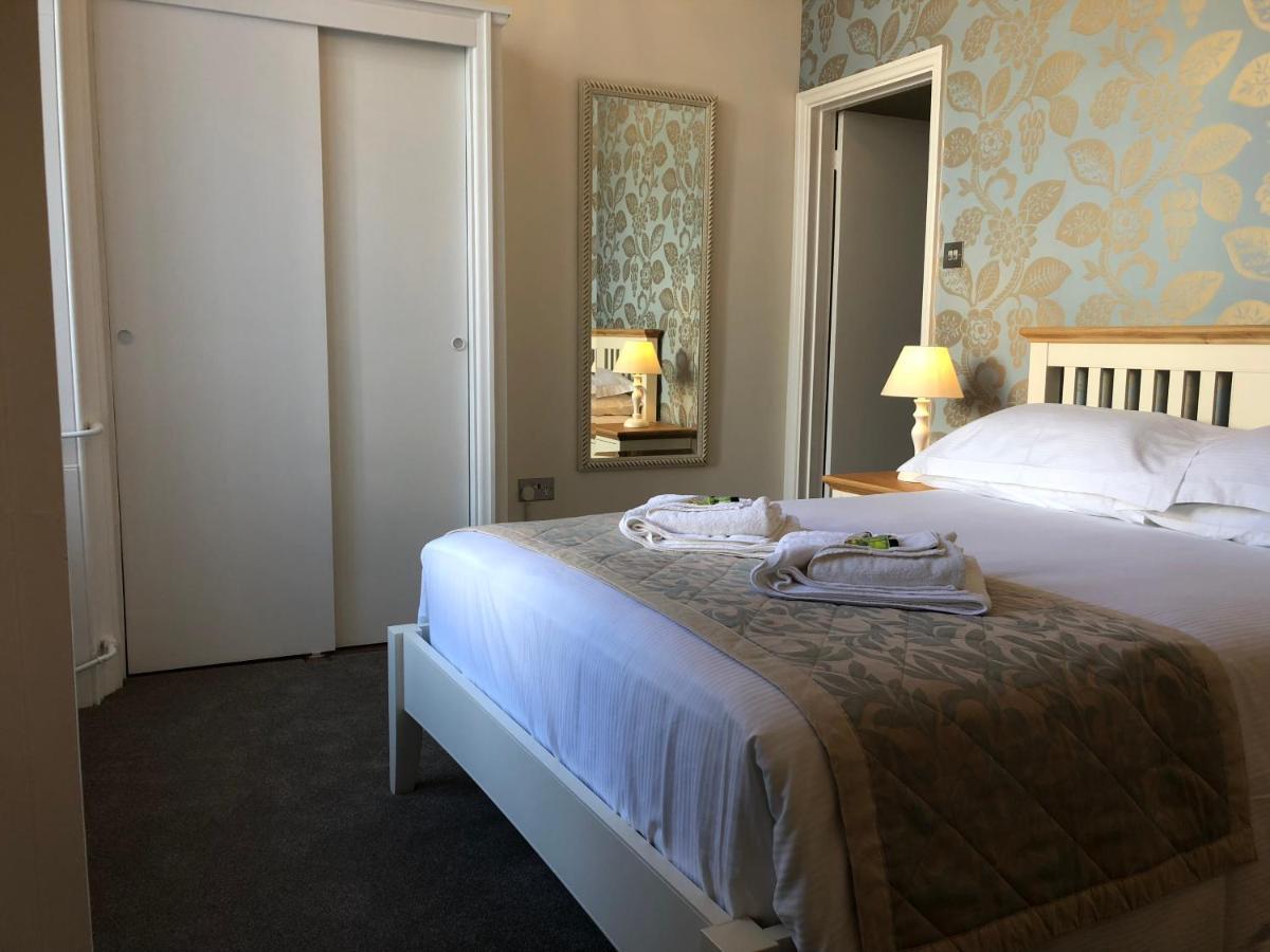 Almorah Hotel Saint Helier Ngoại thất bức ảnh