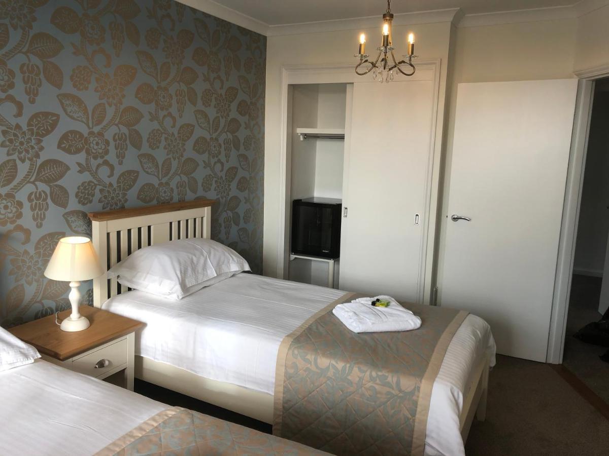Almorah Hotel Saint Helier Ngoại thất bức ảnh