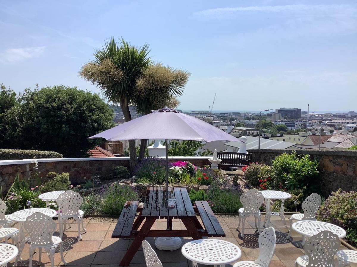 Almorah Hotel Saint Helier Ngoại thất bức ảnh